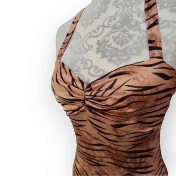 Women's Animal Print Bodysuit NWT Sz Small - Picture 2 of 12